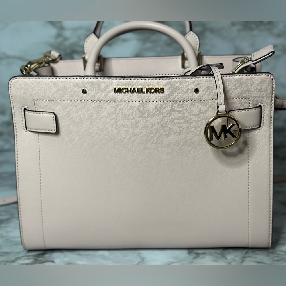 Light Pink Michael Kors purse